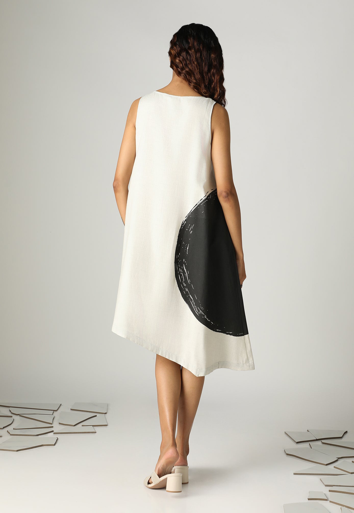 BULLSEYE DIAGONAL DRESS