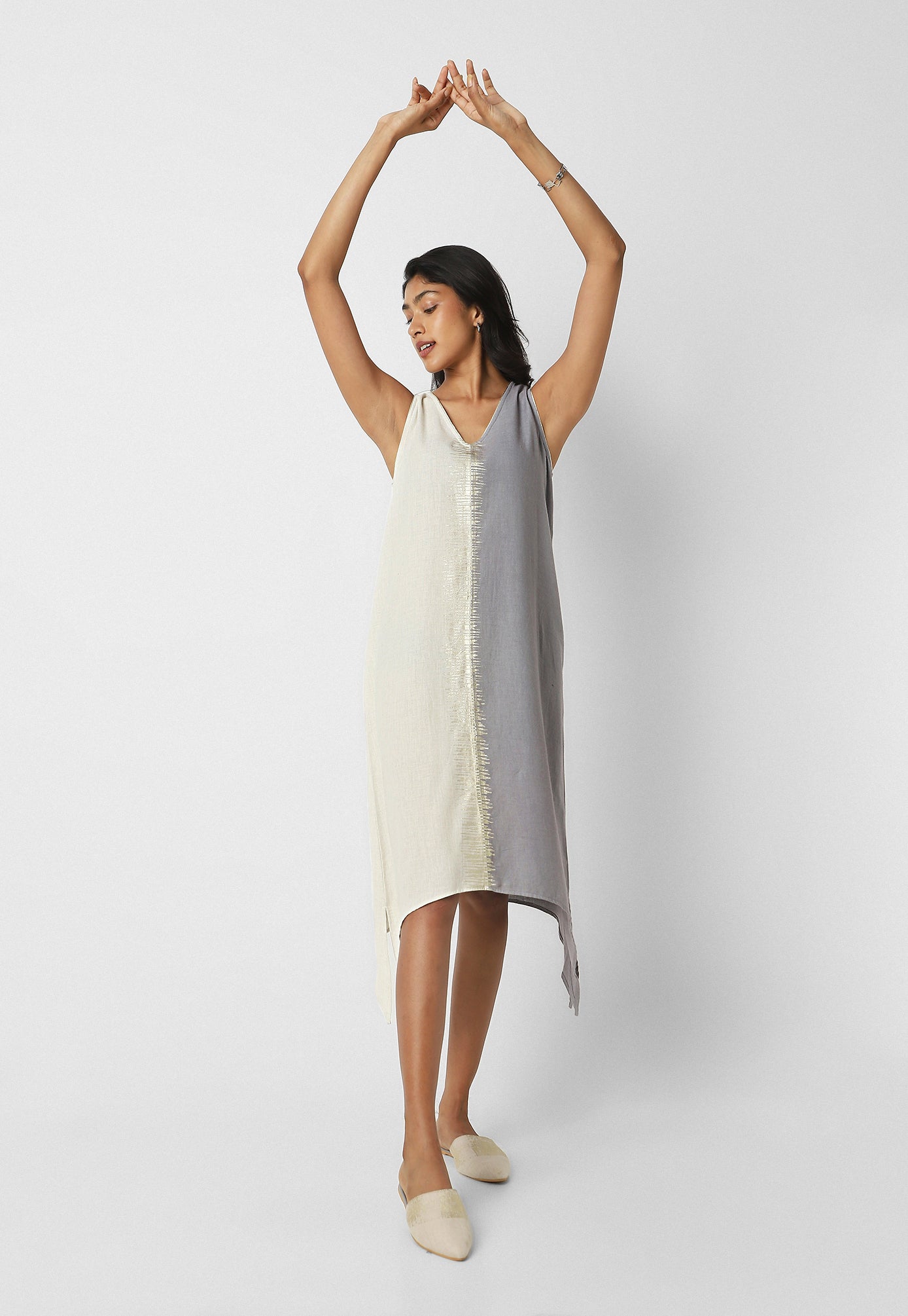 Horizon Sleeveless dress