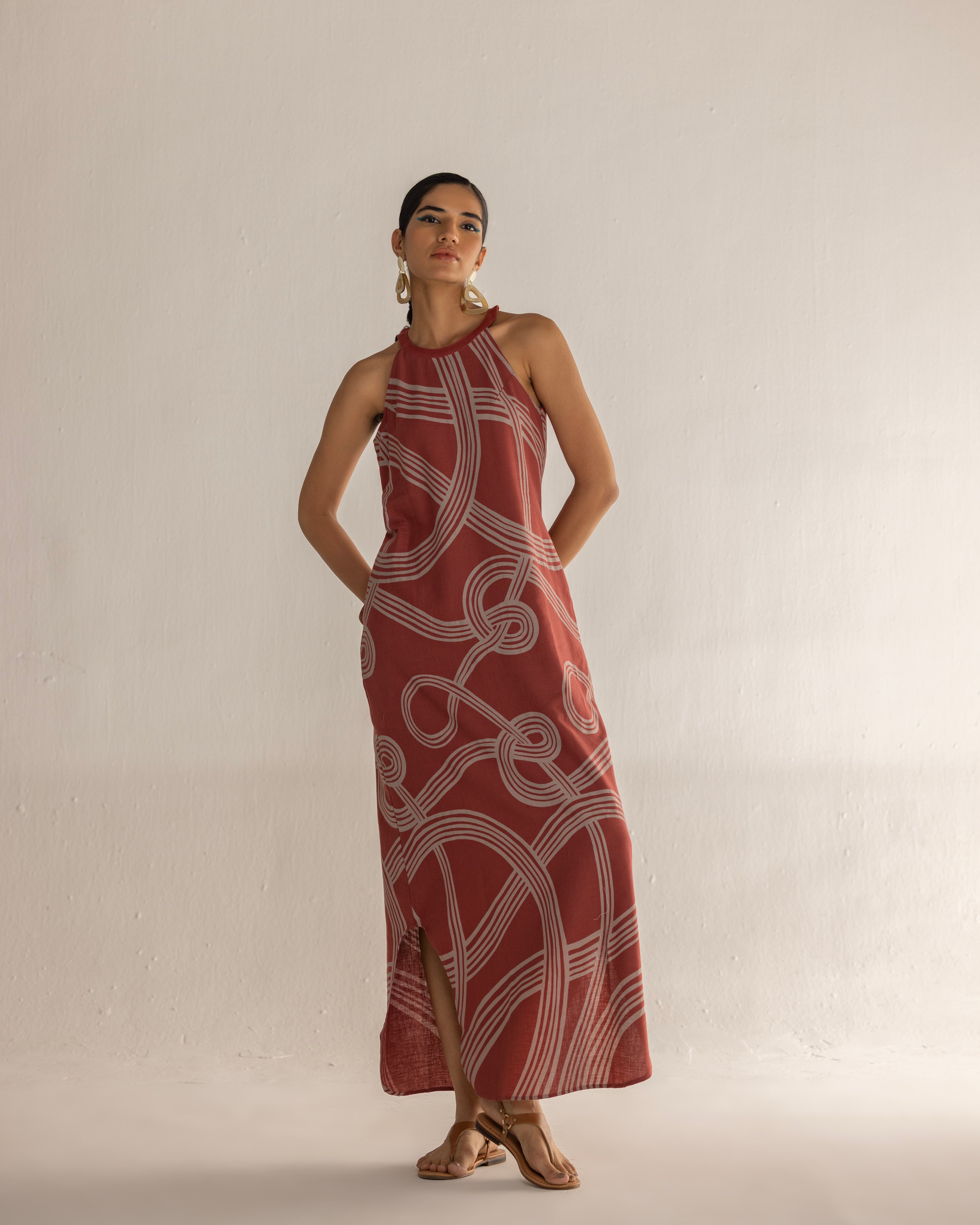 FLUID HALTER ROOTS DRESS