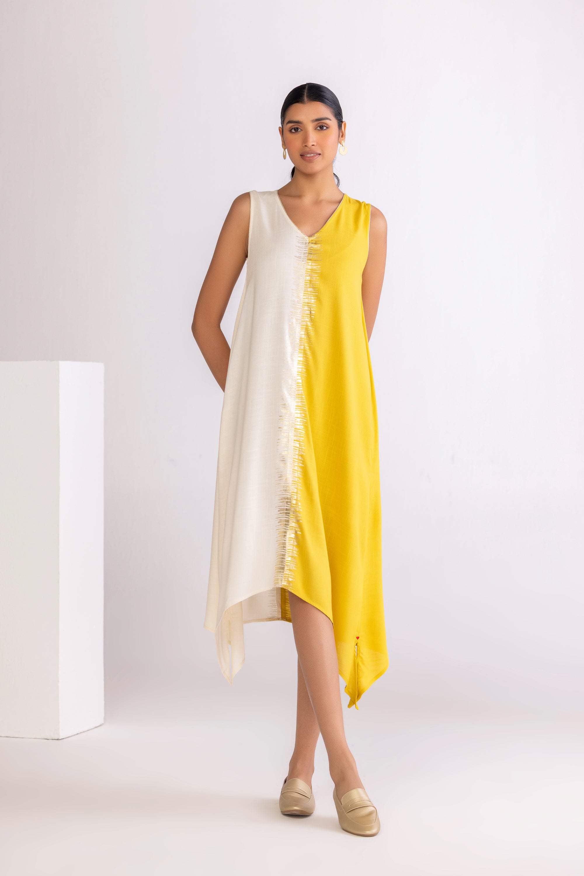 Horizon Sleeveless dress
