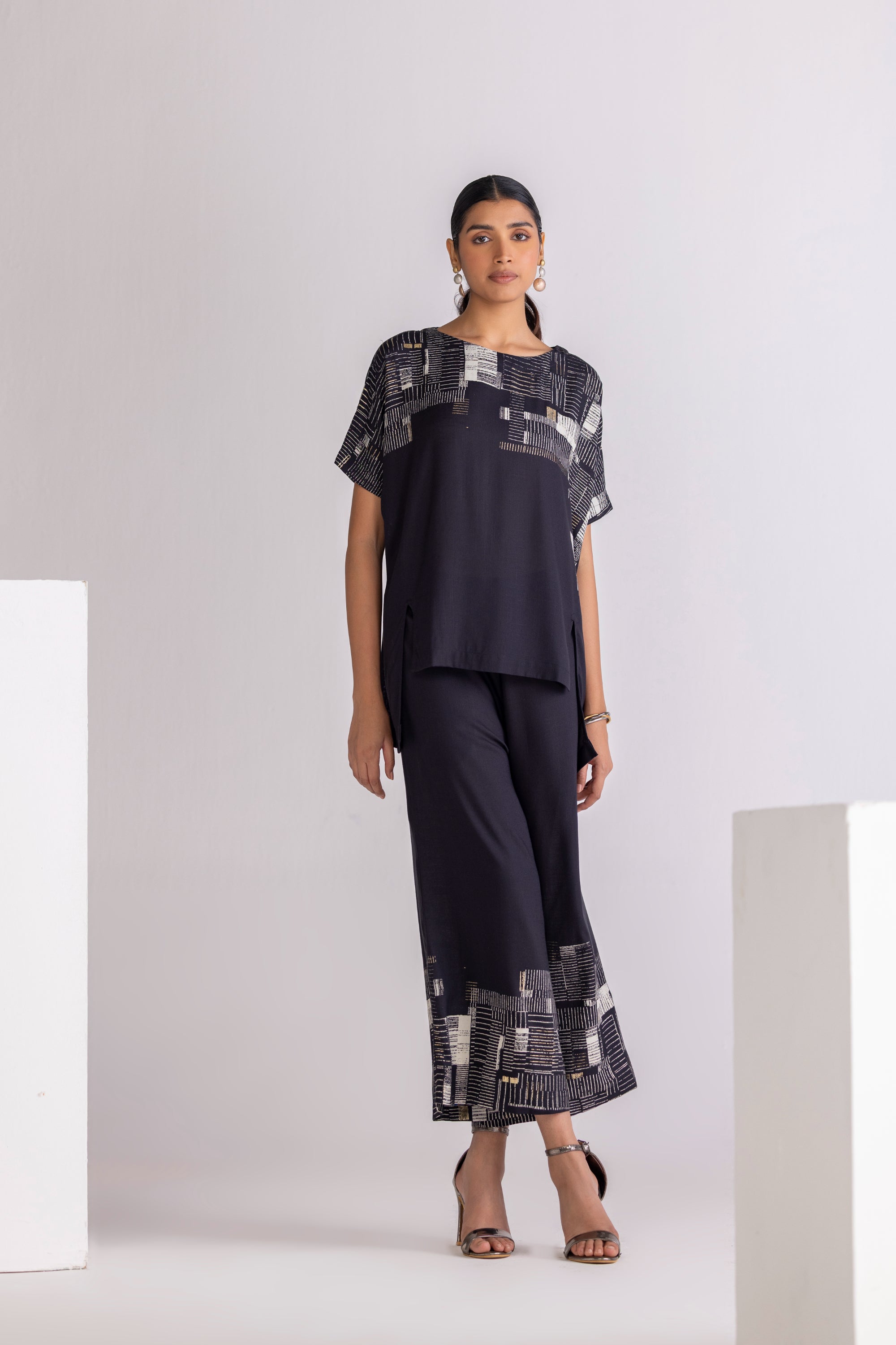MATRIX SQUARE CO-ORD