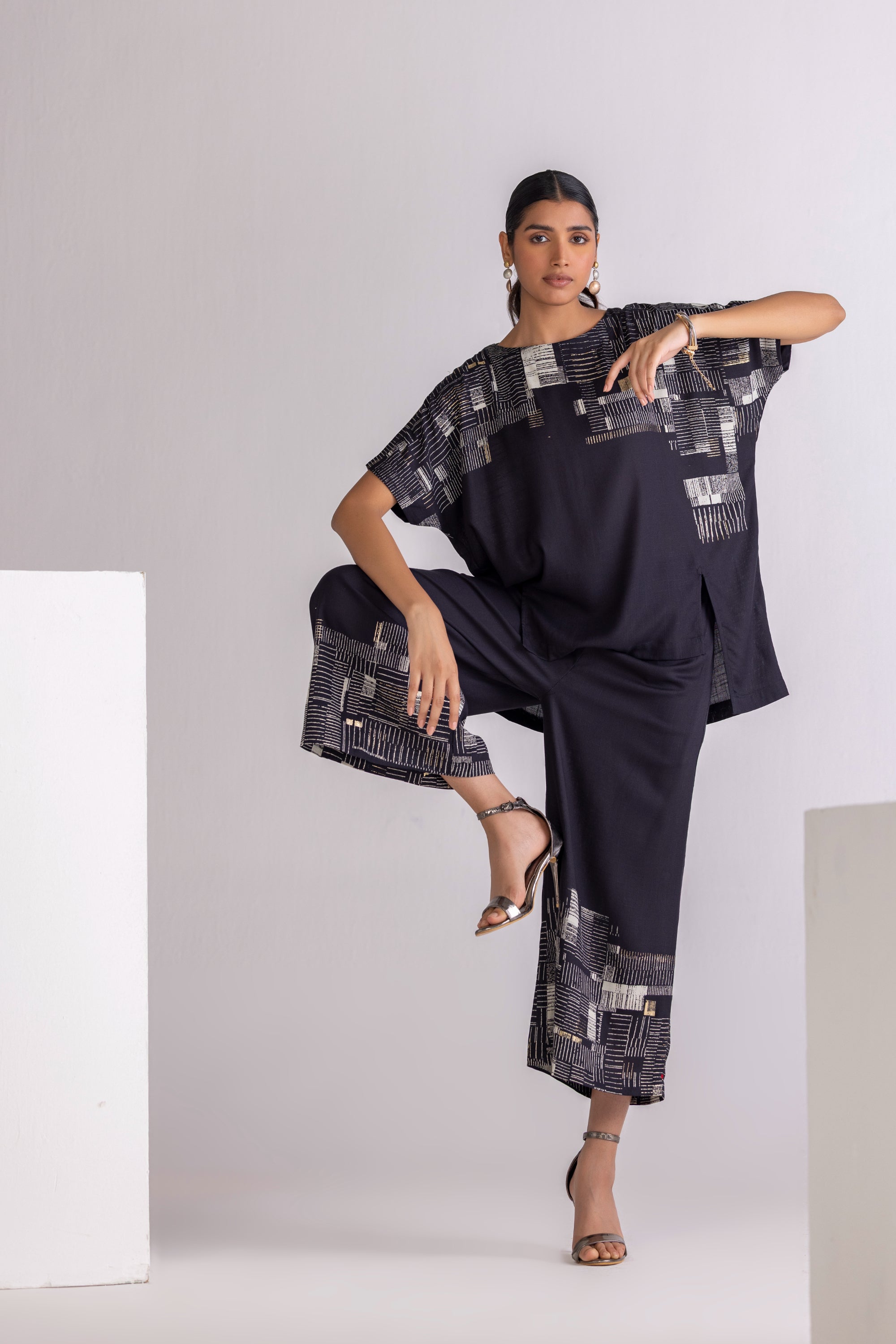 MATRIX SQUARE CO-ORD