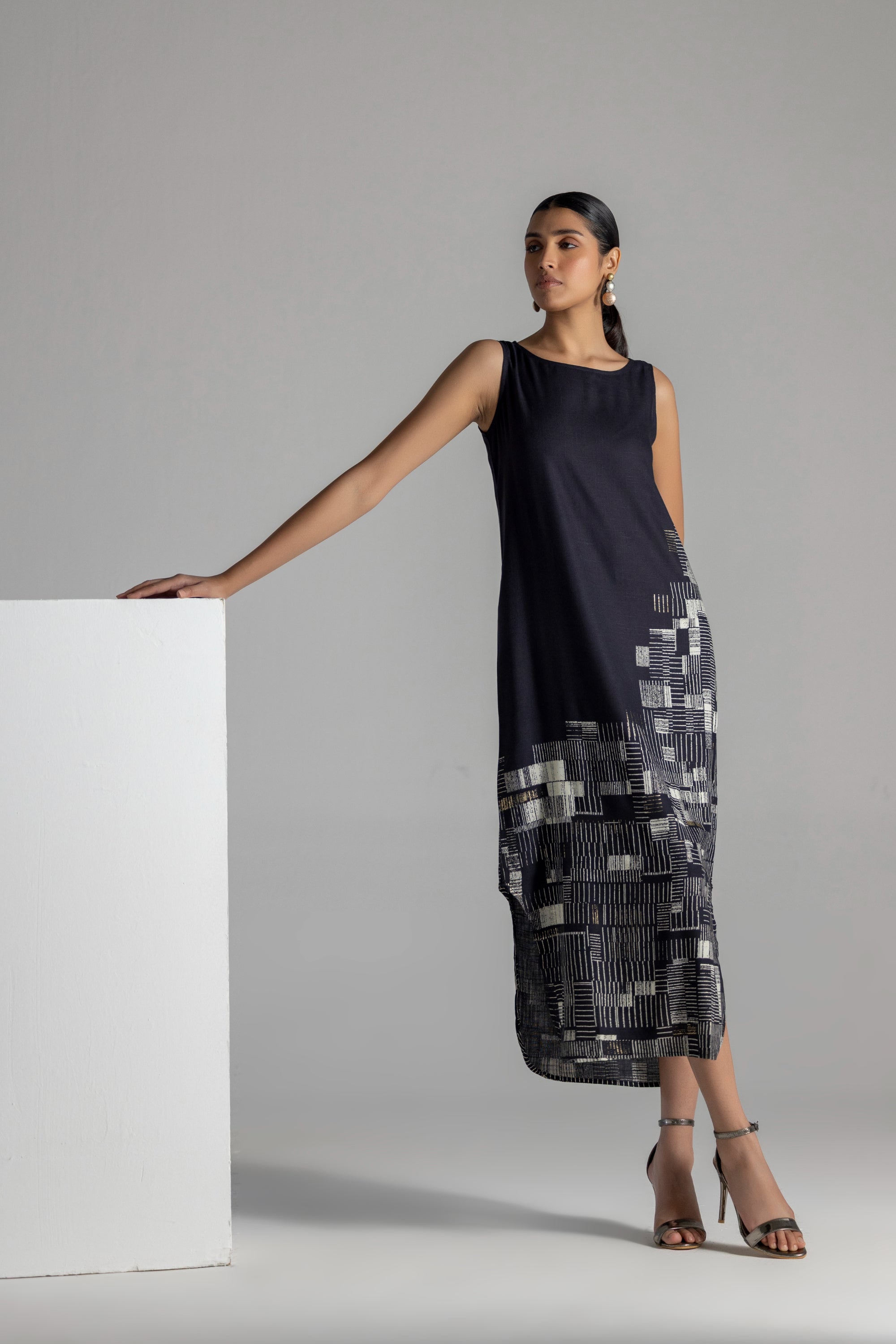 MATRIX ROOTS DRESS