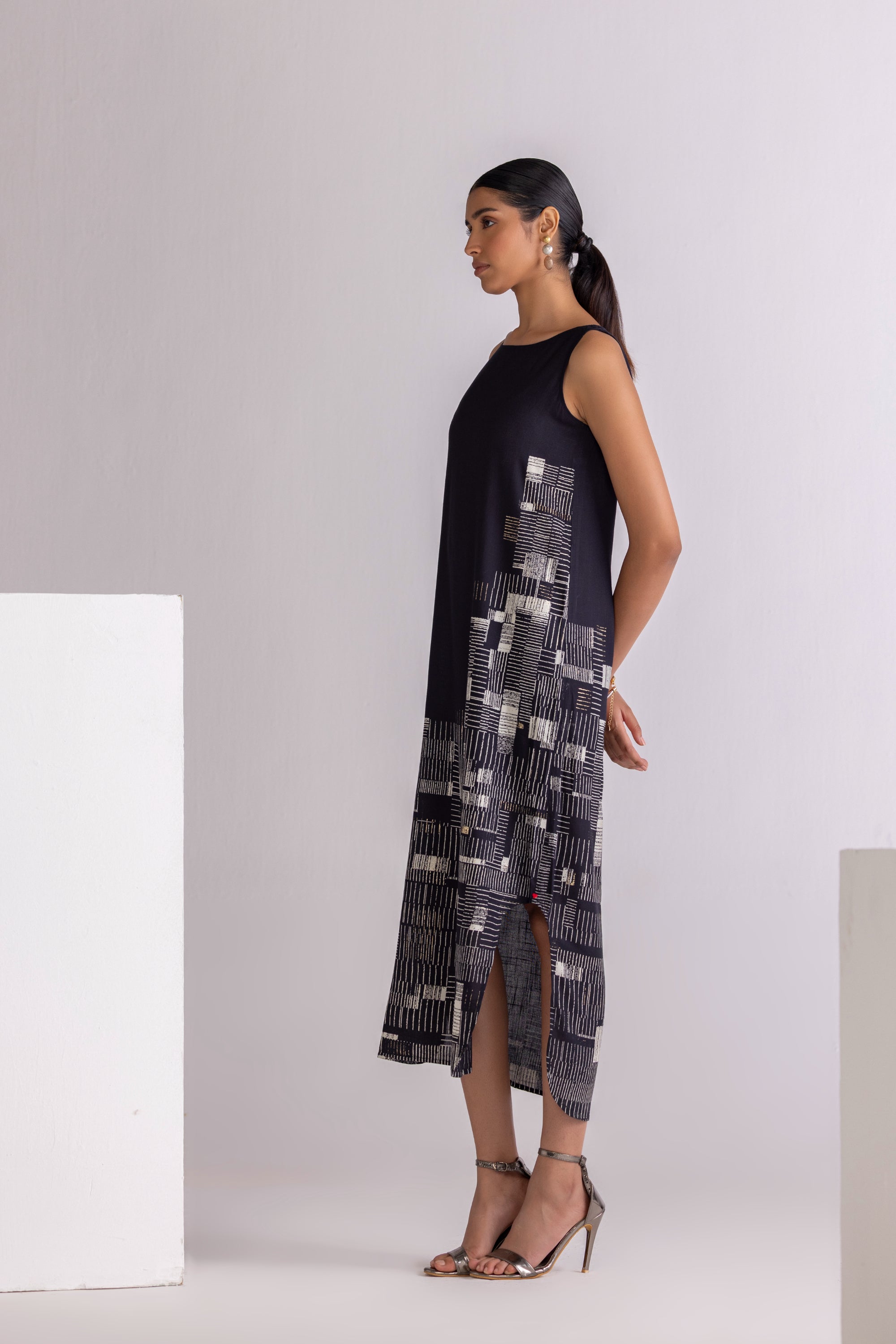 MATRIX ROOTS DRESS