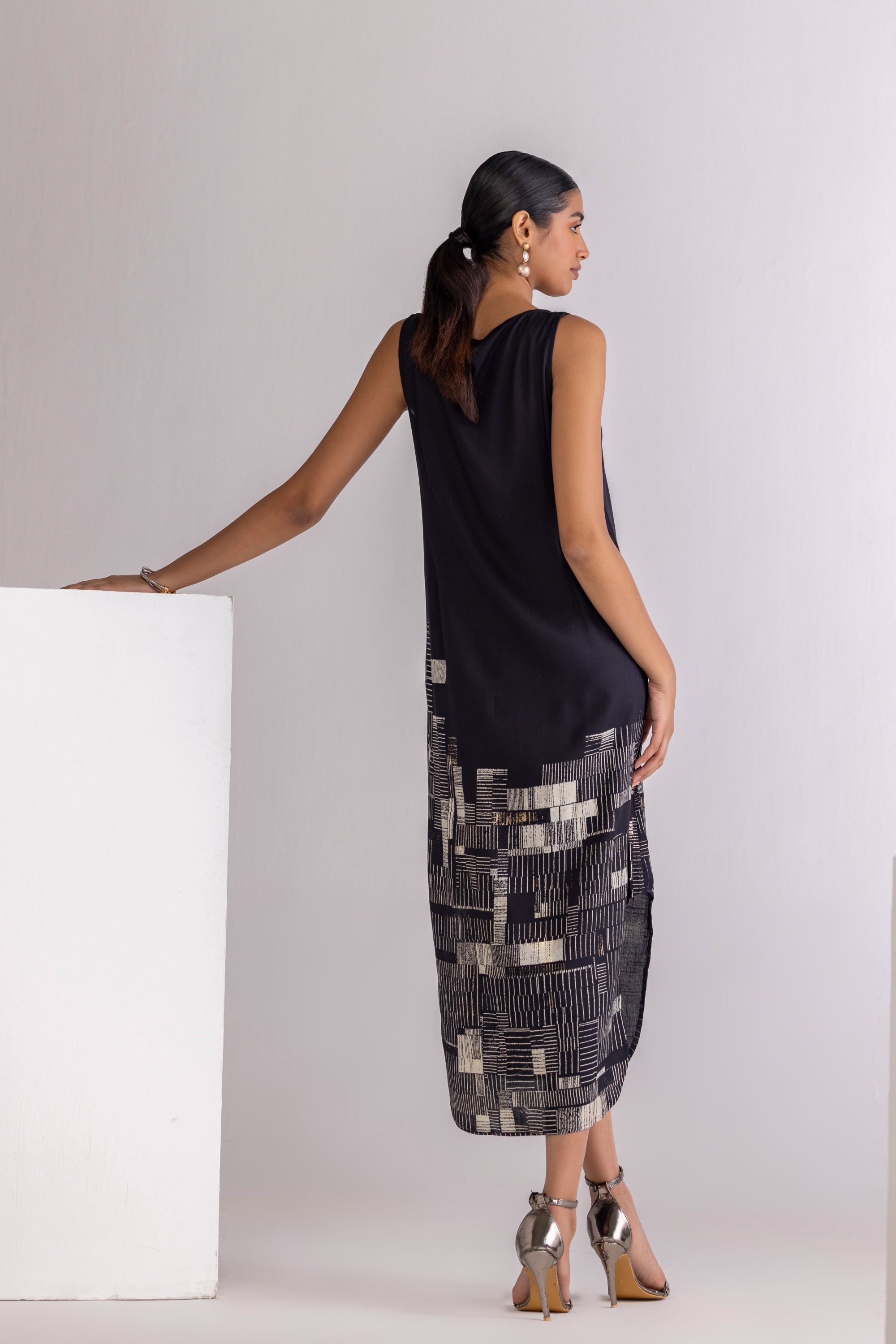 MATRIX ROOTS DRESS
