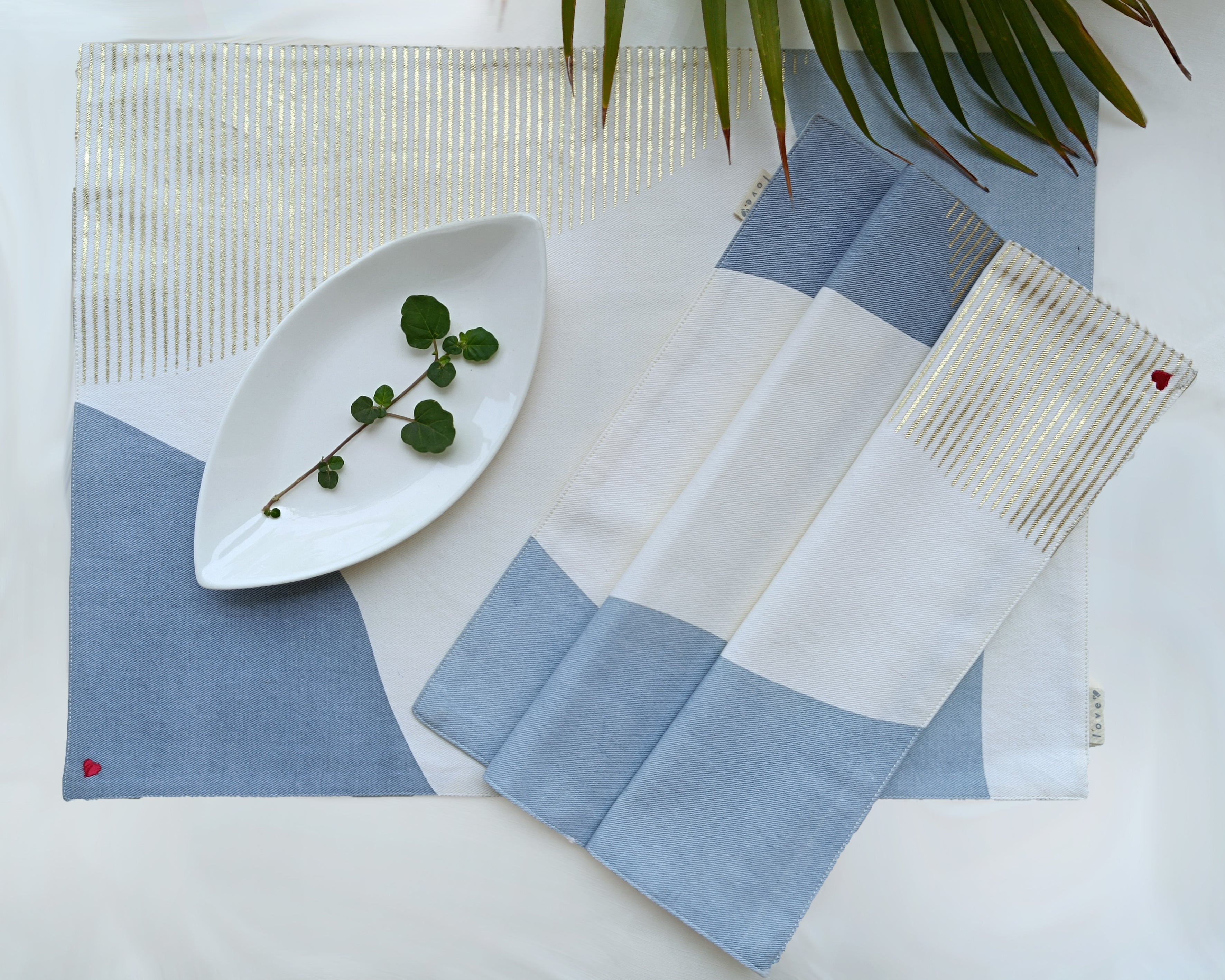 Mountain Scapes Table Mat Set of 4 - Off-White Blue