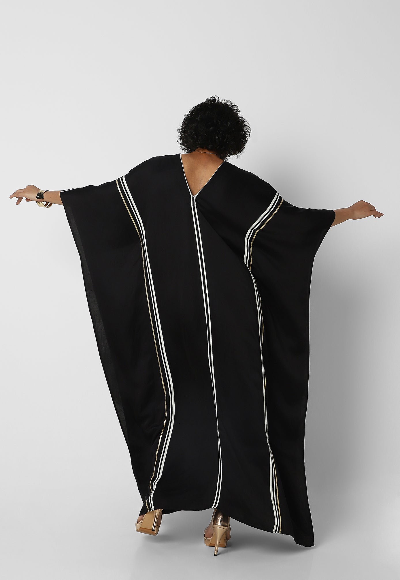 Parallels Kaftan