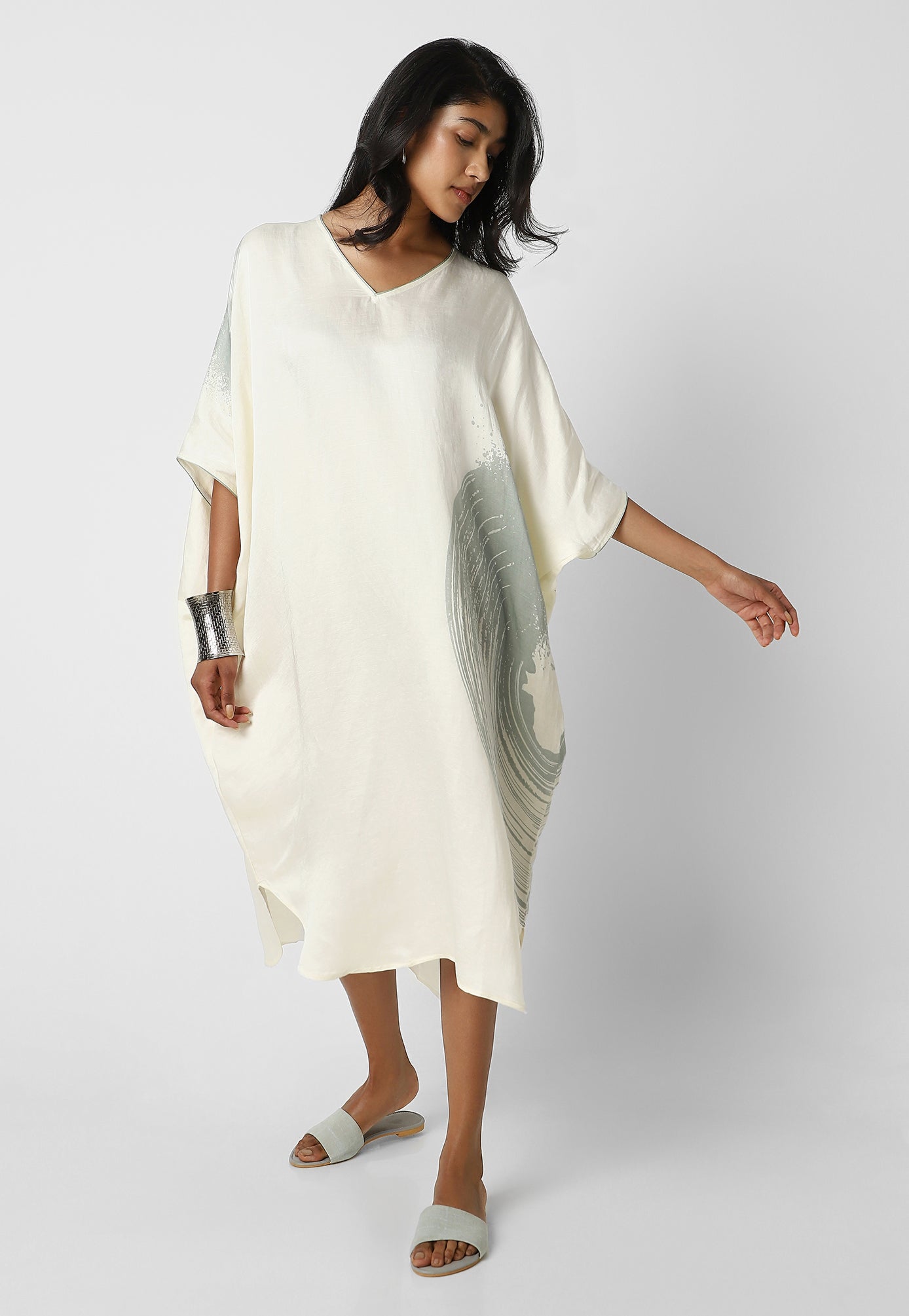 Revolution Kaftan