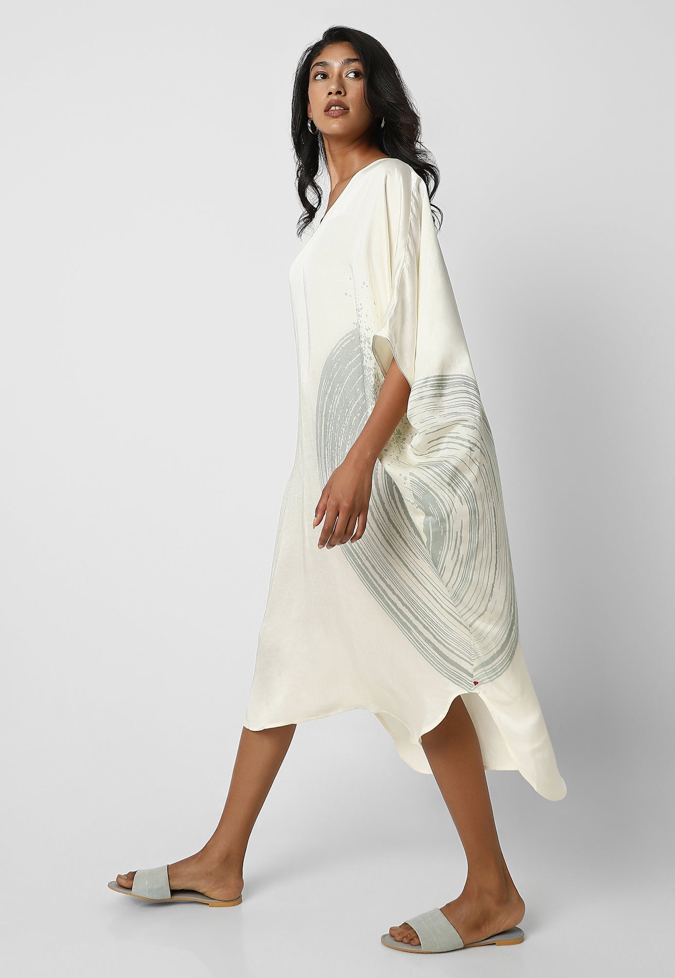 Revolution Kaftan