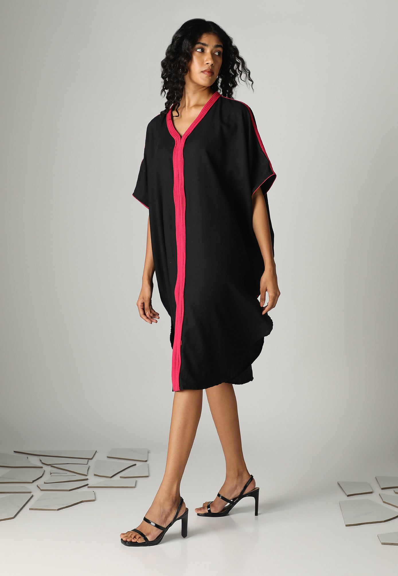 TRAVERSE CROISSANT KAFTAN