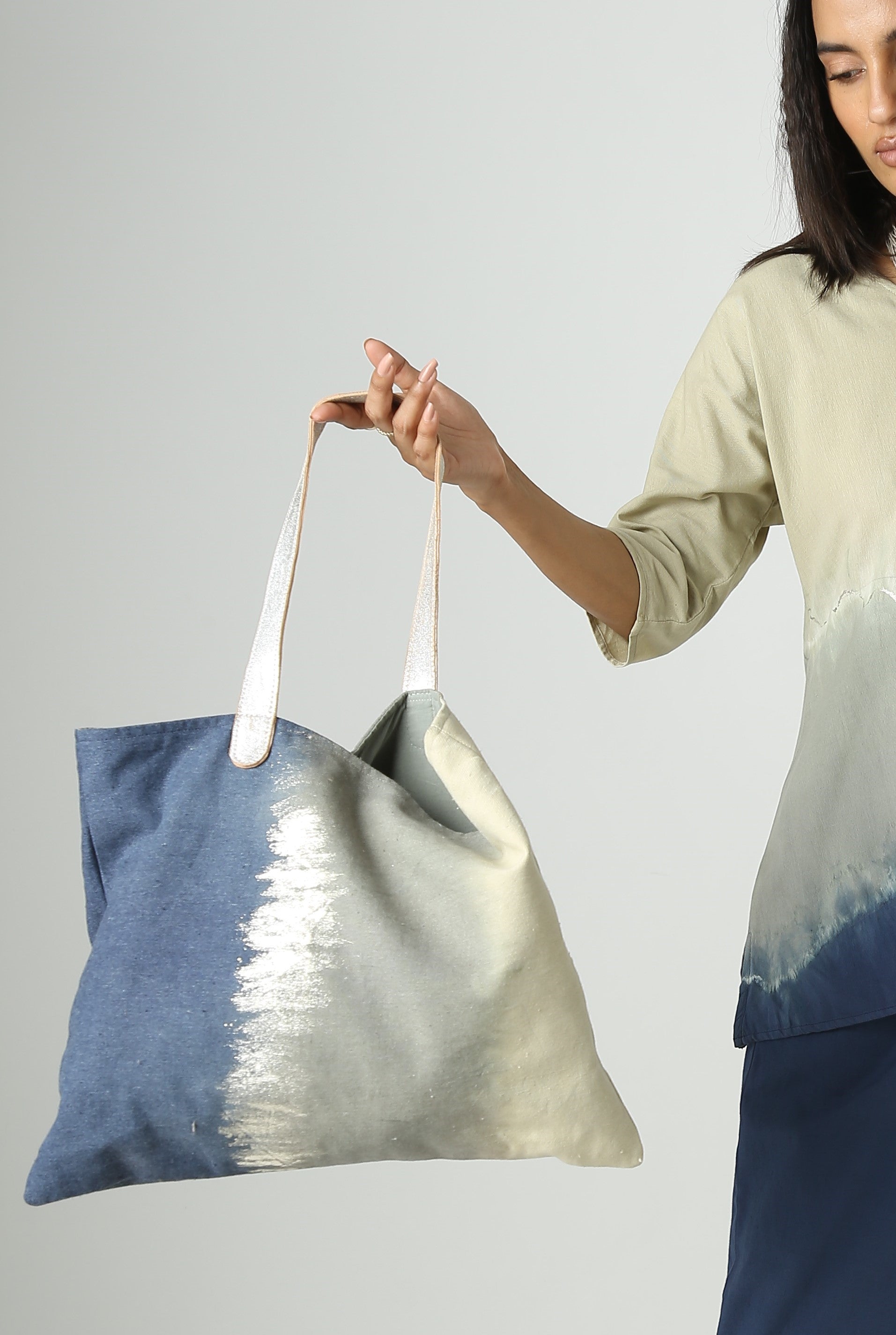 Blue Moon Tote bag
