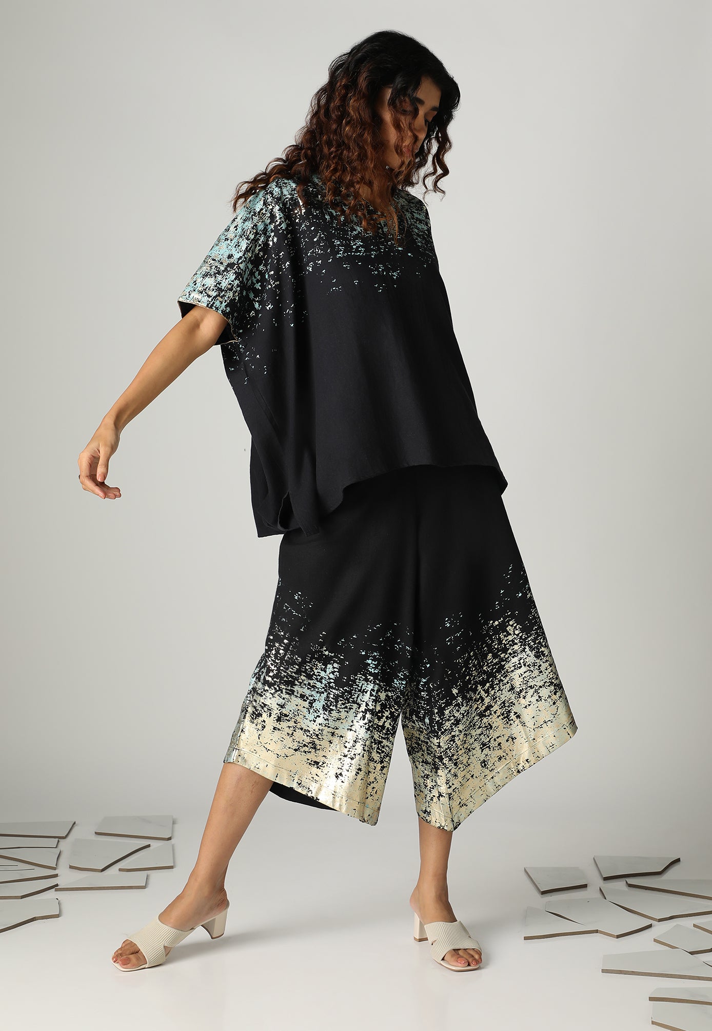 VENICE SQUARE CO-ORD