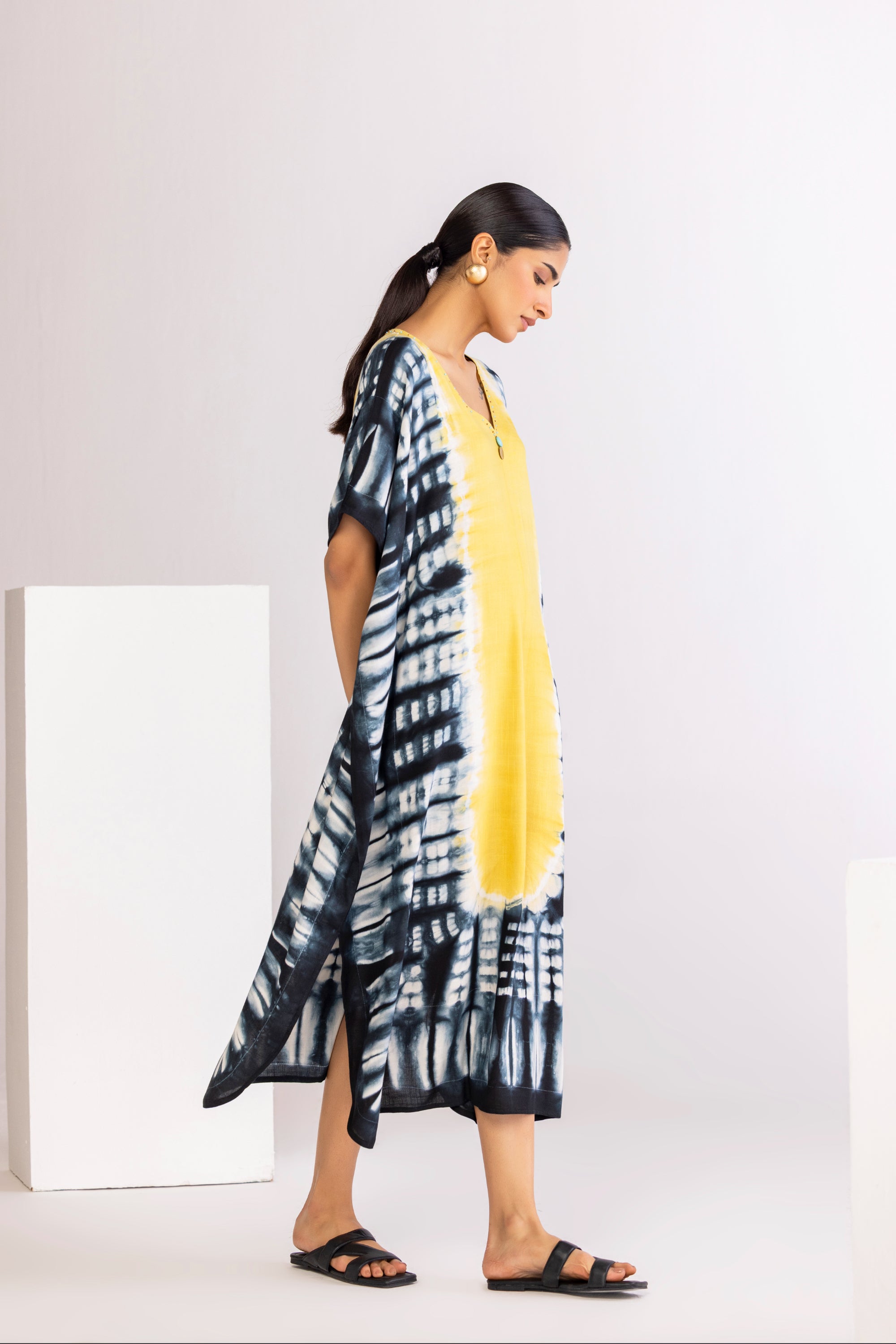 VELORA TIE DYE KAFTAN
