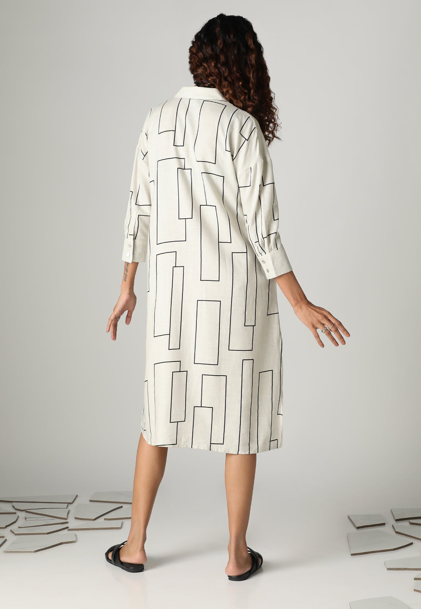 WALL FLOWER SHIRT DRESS