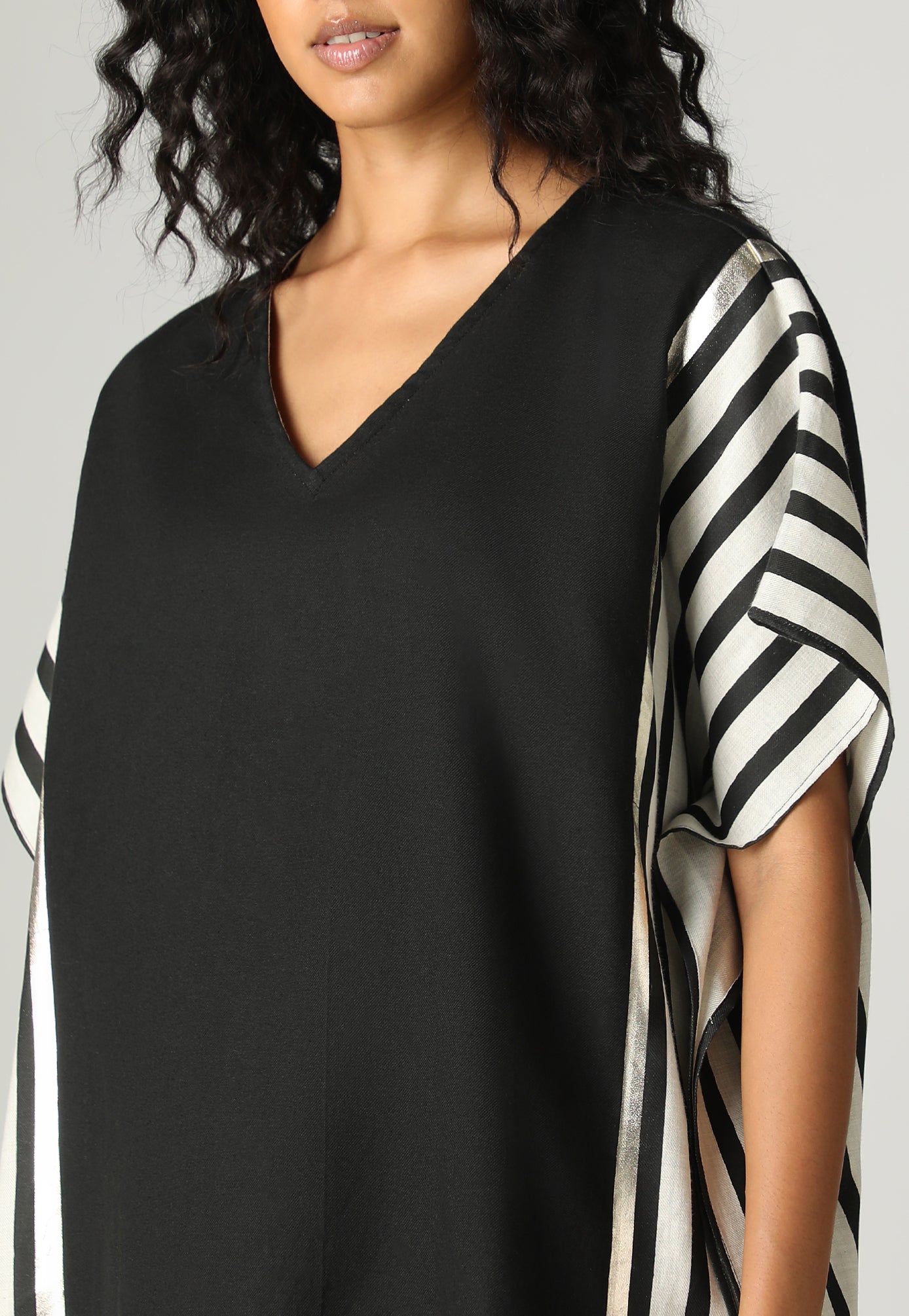 BEHIND BARS KAFTAN CO-ORD