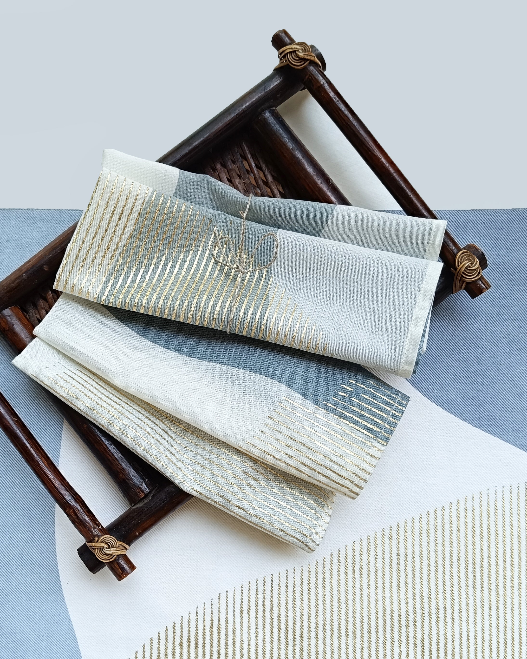 Mountain Scapes Table Napkins Set of 4 - Off-White Blue